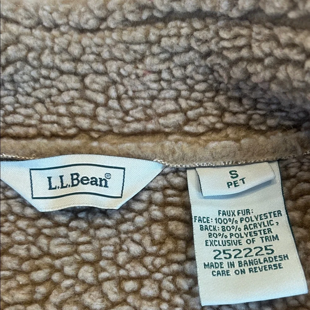 L.L. Bean women’s  Brown Shearling Coat - Picture 2 of 5